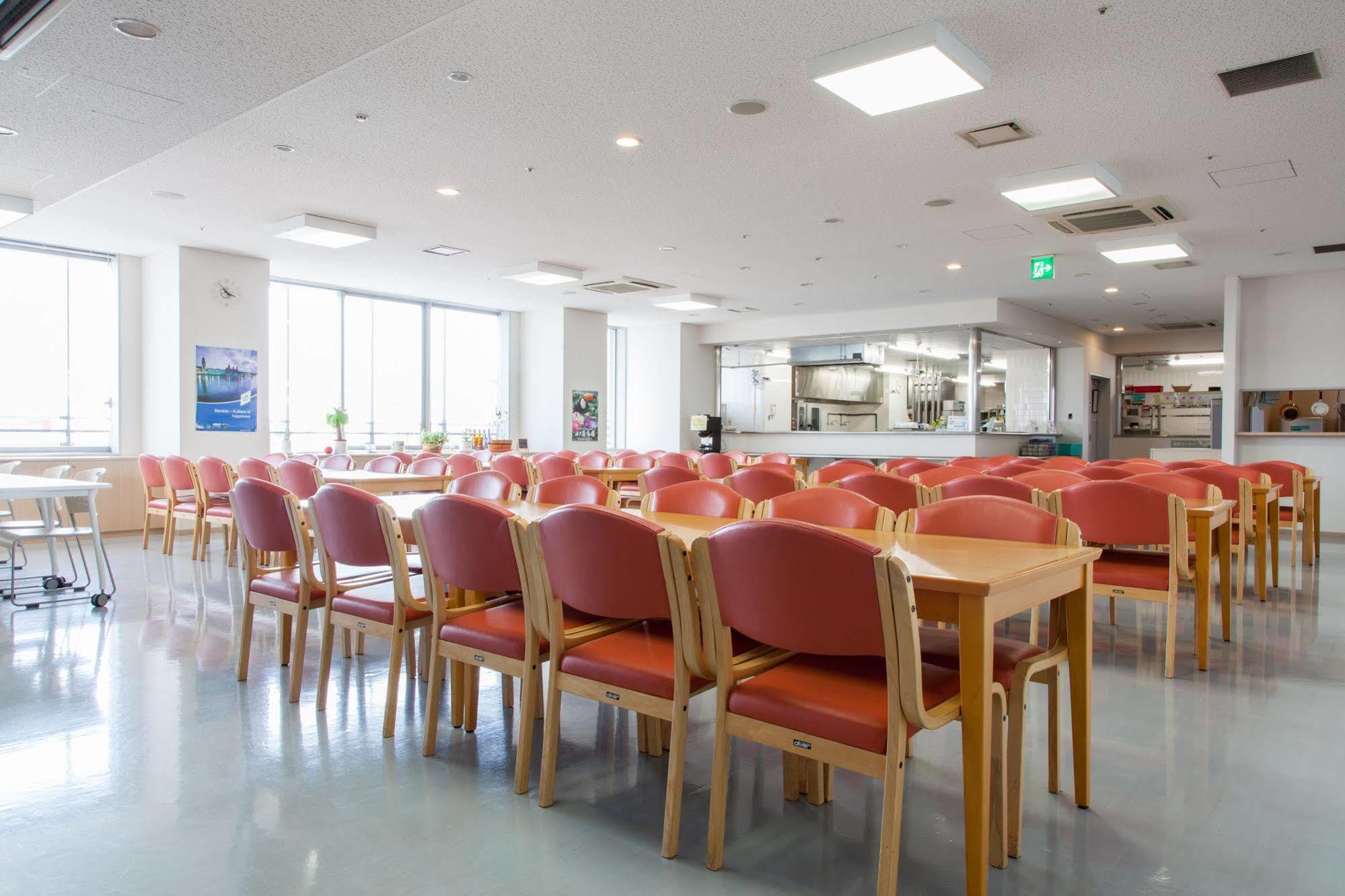 Shin-Osaka Youth Hostel Bagian luar foto