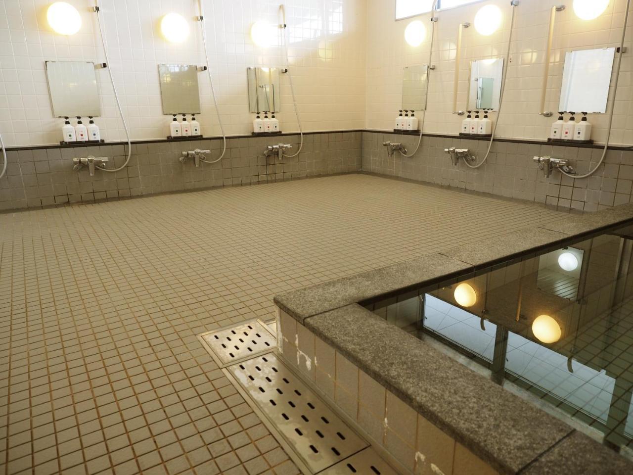 Shin-Osaka Youth Hostel Bagian luar foto